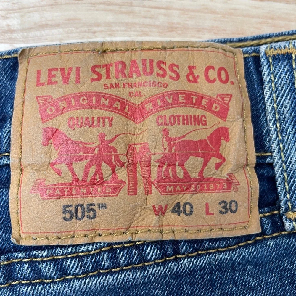 Levis 505 Regular Fit Straight Leg Jeans Blue Medium Wash‎ Mens 40x30 Stretch